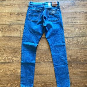 NWT Levi’s Premium 501 Skinny Button Fly 28x32